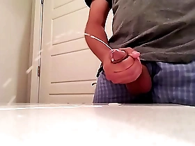 Big load of cum in a solo Asian performance