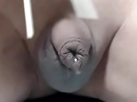 Kymetins Japanese-themed video is a hot and steamy affair.