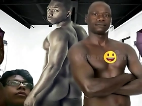 Roro comes out as gay in front of his friends.