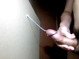 Solo Japanese boys masturbation with a slow motioned facial finish