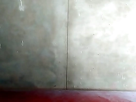 Being alone and naked at work, seeking more daring clients for some exhibitionism...