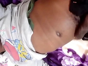 Step-sister’s big ass makes me horny all the time