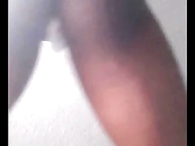 Straight guy goes gay while dancing twerk